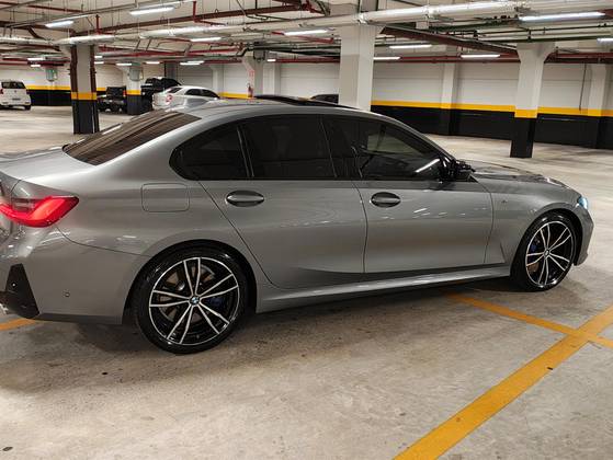 BMW 320i 2.0 16V TURBO FLEX M SPORT AUTOMÁTICO BMW 320i 2.0 16V TURBO FLEX M SPORT AUTOMÁTICO